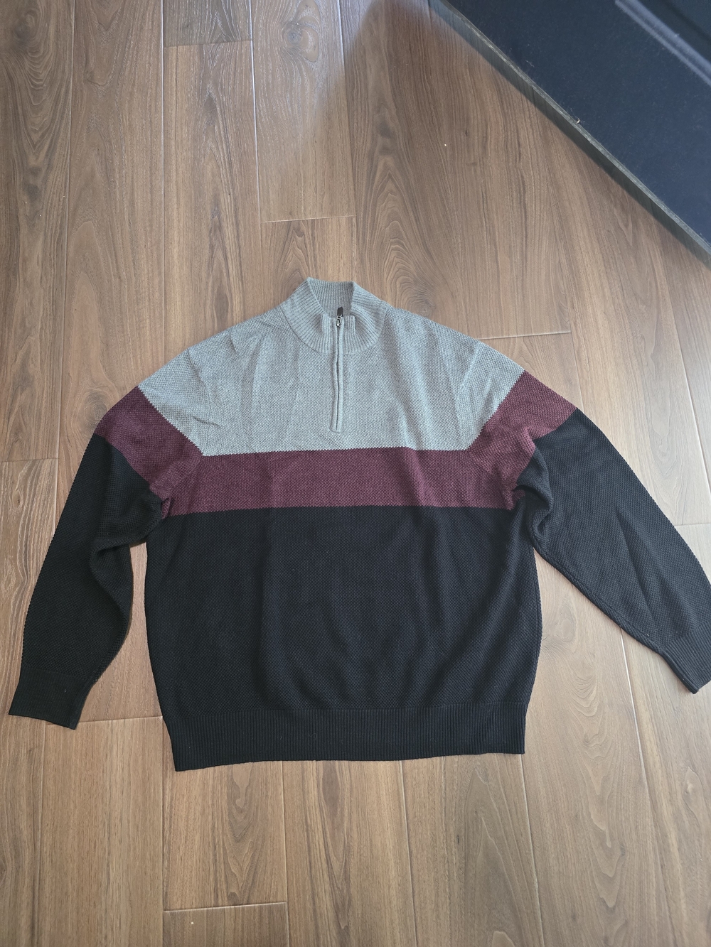 Dockers Men's Colorblock Half-Zip Sweater in Gray, Burgundy, Black